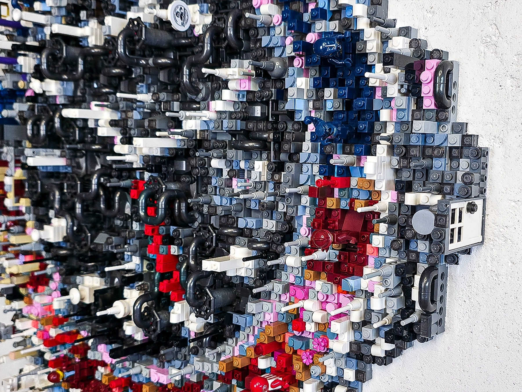 Pepsi minifigure and factory detail